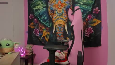 Snapshot of katy_simpsons chatting on December 2025 02:38:01 AM katy simpsons online show from December 2025 02:38:01 AM