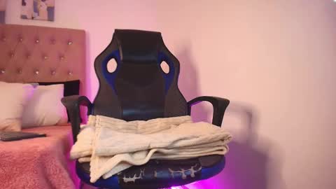 Katy Van online show from March 2025 05:14:02 AM