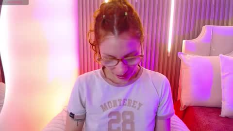 Katy Van online show from February 2026 08:37:01 PM