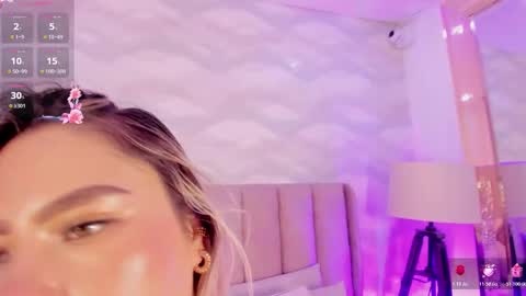 Snapshot of katya_blonde chatting on November 2025 01:10:02 PM katya_blonde online show from November 2025 01:10:02 PM