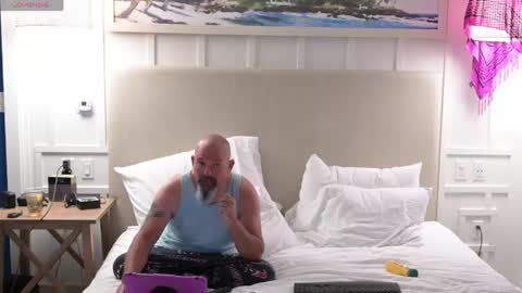 Snapshot of katycouple69 chatting on April 2026 04:57:02 AM katycouple69 online show from April 2026 04:57:02 AM