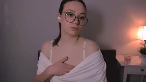 Snapshot of katygentle chatting on April 2026 04:23:02 PM Katy online show from April 2026 04:23:02 PM