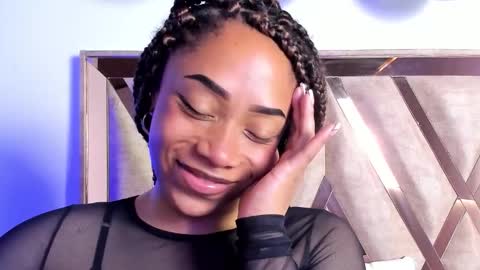 katyortiz online show from October 2025 12:02:02 PM