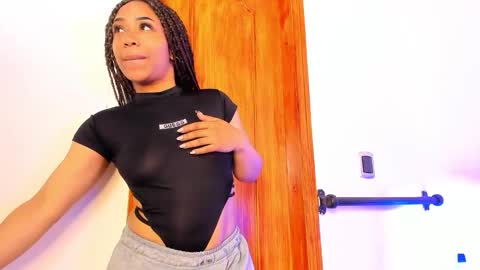 katyortiz online show from November 2025 11:33:02 AM