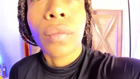 katyortiz online show from December 2025 11:37:01 AM