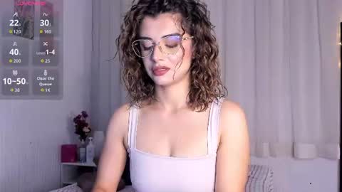 Snapshot of katyroussex_ chatting on June 2026 01:37:01 AM Katy online show from June 2026 01:37:01 AM