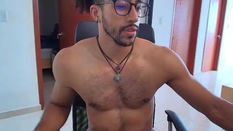 Snapshot of kaurilop chatting on February 2025 05:04:01 PM Kauri Lop online show from February 2025 05:04:01 PM