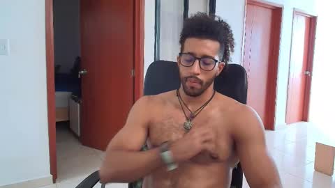 Snapshot of kaurilop chatting on February 2025 08:09:02 PM Kauri Lop online show from February 2025 08:09:02 PM