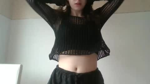kawaii snowflake online show from February 2026 12:25:01 PM