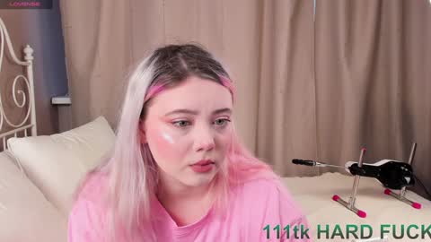 Yuki  online show from January 2025 08:41:01 AM