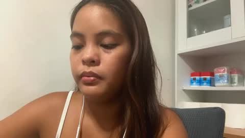 Snapshot of kawaiinova chatting on May 2026 04:40:01 AM KawaiiMel online show from May 2026 04:40:01 AM