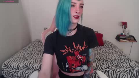 Snapshot of kawaimisfit chatting on February 2025 04:07:01 AM luna   online show from February 2025 04:07:01 AM