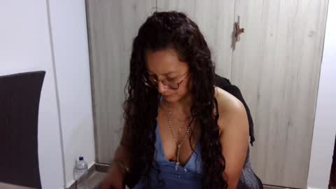  Khawit  online show from December 2024 07:06:02 AM