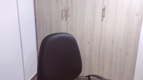  Khawit  online show from February 2025 09:35:01 AM