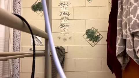 Snapshot of kay_la chatting on March 2026 05:46:02 AM kay_la online show from March 2026 05:46:02 AM