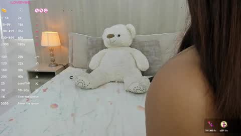   online show from February 2025 02:37:02 PM