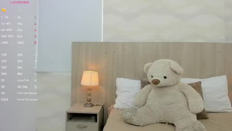   online show from October 2025 11:33:02 AM