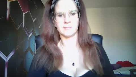 KayaLips online show from September 2025 02:19:01 PM