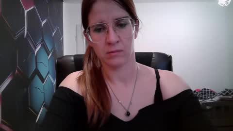 KayaLips online show from October 2025 03:31:02 PM