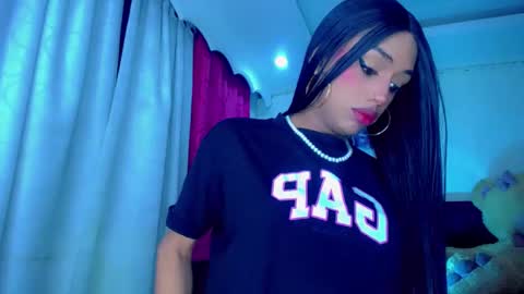 kayla_sexx online show from April 2026 11:53:01 PM