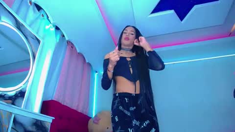 kayla_sexx online show from June 2026 01:20:02 AM