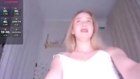 Snapshot of kaylaa_fox chatting on July 2026 03:06:02 PM Kayla online show from July 2026 03:06:02 PM