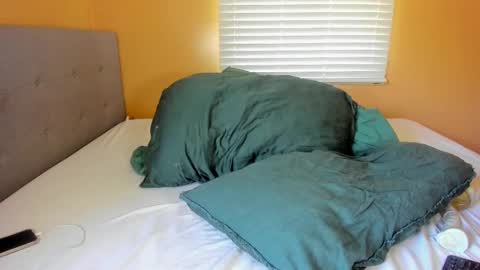 Kayla Cruise online show from September 2025 03:49:01 PM