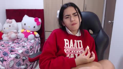 Snapshot of kaylak18x chatting on January 2026 09:27:01 PM Kayla online show from January 2026 09:27:01 PM