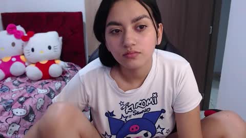 Snapshot of kaylak18x chatting on January 2026 02:04:01 AM Kayla online show from January 2026 02:04:01 AM