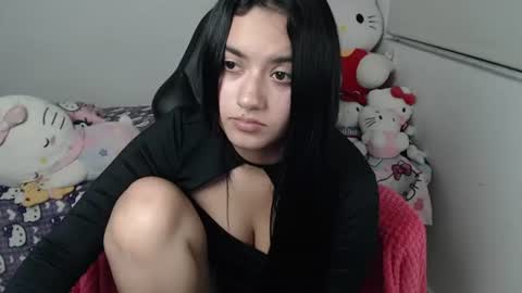 Snapshot of kaylak18x chatting on July 2026 04:43:02 AM Kayla online show from July 2026 04:43:02 AM