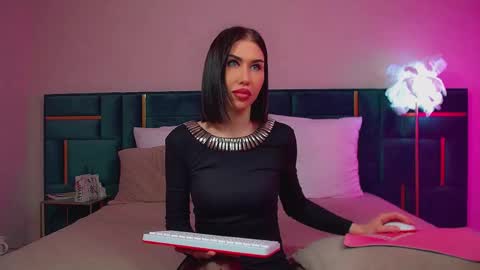 Snapshot of kaylamous chatting on March 2026 06:30:01 AM Kayla online show from March 2026 06:30:01 AM