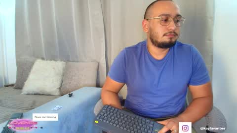 Snapshot of kaylavanber_ chatting on April 2026 05:38:01 AM KAYLA Damian online show from April 2026 05:38:01 AM