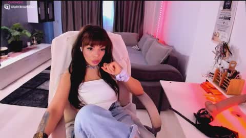 kaylee online show from September 2025 03:27:02 PM