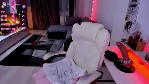 kaylee online show from February 2026 04:34:02 PM