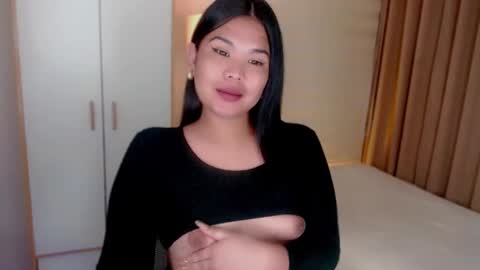 Snapshot of kayleepinay chatting on January 2025 10:45:02 PM Y O U R        F U T U R E       K A Y L E E  online show from January 2025 10:45:02 PM