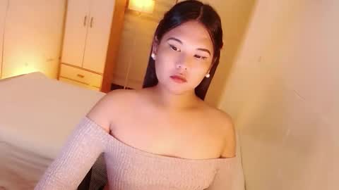 Snapshot of kayleepinay chatting on September 2025 08:31:01 PM Y O U R        F U T U R E       K A Y L E E  online show from September 2025 08:31:01 PM