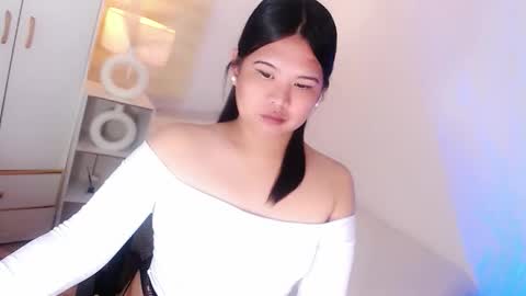 Y O U R        F U T U R E       K A Y L E E  online show from April 2026 12:10:01 AM