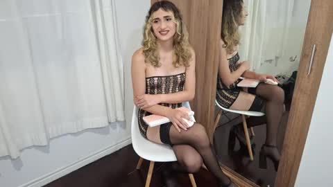Snapshot of kayleesims_ chatting on April 2026 12:33:01 AM Kaylee Sims online show from April 2026 12:33:01 AM