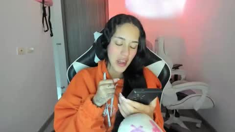 kaylie online show from September 2025 11:15:01 AM