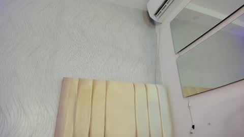 Snapshot of kayna_gomez chatting on September 2025 07:30:01 PM Kayna online show from September 2025 07:30:01 PM