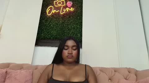 Snapshot of kayna_gomez chatting on October 2025 07:36:02 PM Kayna online show from October 2025 07:36:02 PM