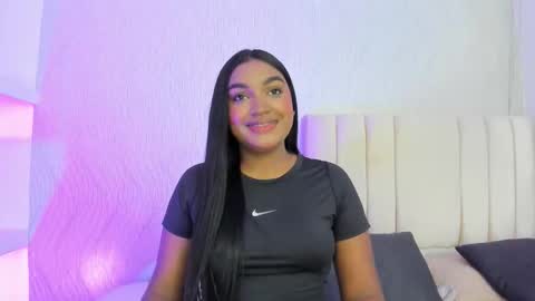 Snapshot of kayna_gomez chatting on November 2025 07:03:01 PM Kayna online show from November 2025 07:03:01 PM