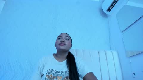 Snapshot of kayna_gomez chatting on December 2025 07:09:01 PM Kayna online show from December 2025 07:09:01 PM