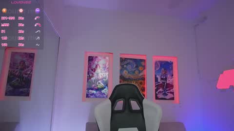 Kayra online show from November 2025 12:19:02 PM