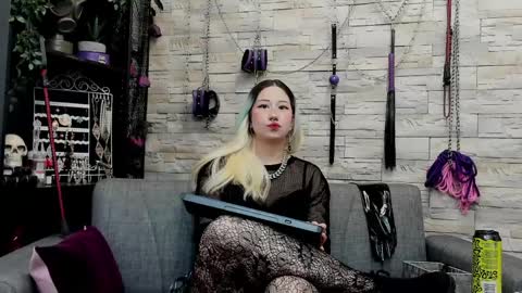 Snapshot of kaziaswart chatting on April 2026 12:53:01 AM Miss Kazia online show from April 2026 12:53:01 AM