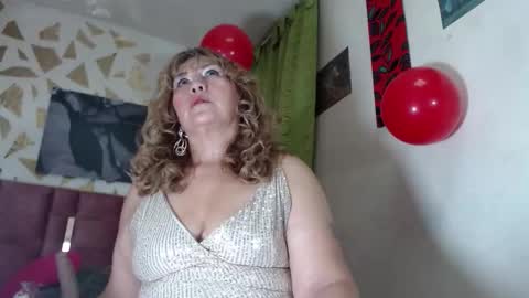 KAZSANDRAH online show from February 2026 04:31:01 AM