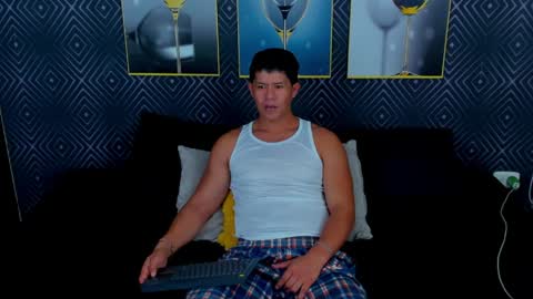 Snapshot of kazuya_nakamura chatting on April 2026 07:33:02 PM kazuya online show from April 2026 07:33:02 PM