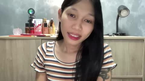 Its me Cora online show from October 2025 04:57:01 AM