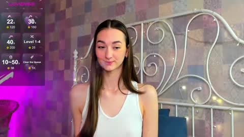 Kelly GMT 2 Su We Th Fr Sa   0300AM-09-00AM   online show from February 2025 01:05:02 AM