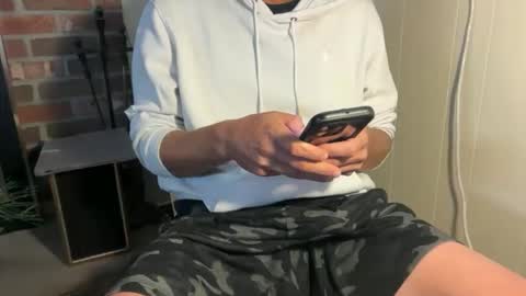 Snapshot of keahi420 chatting on May 2026 02:22:01 PM keahi420 online show from May 2026 02:22:01 PM